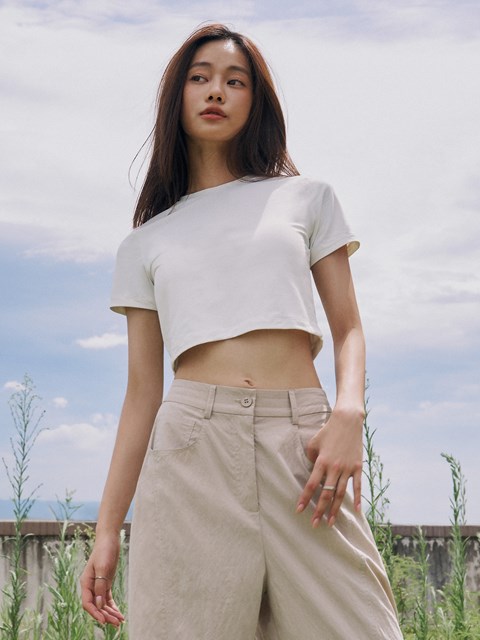 新作新品❣️モフマヌル薄手グラデーション激カワ♡TシャツF STOF [ストフ] 2023春夏新作！ピグメント染めが施された個性的な
